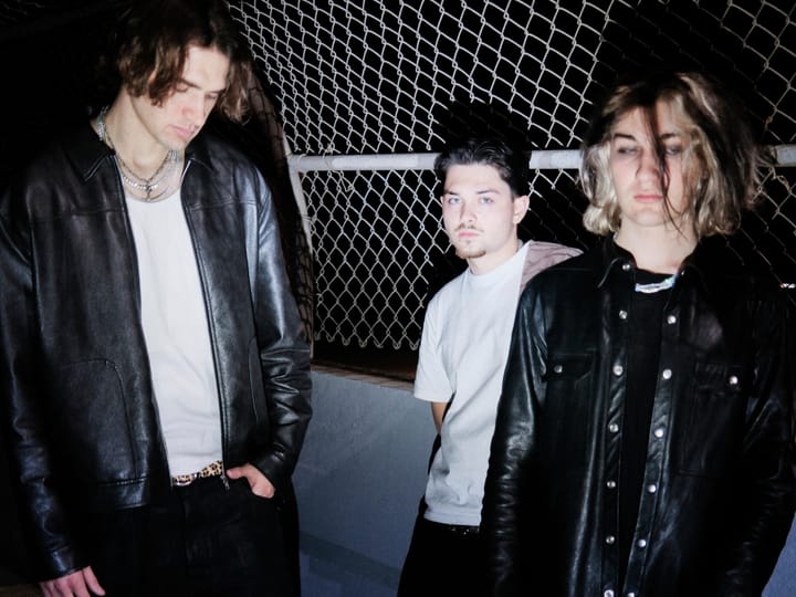 LE YORA Build Their Own Universe Ahead of Coachella With Radiohead Rework